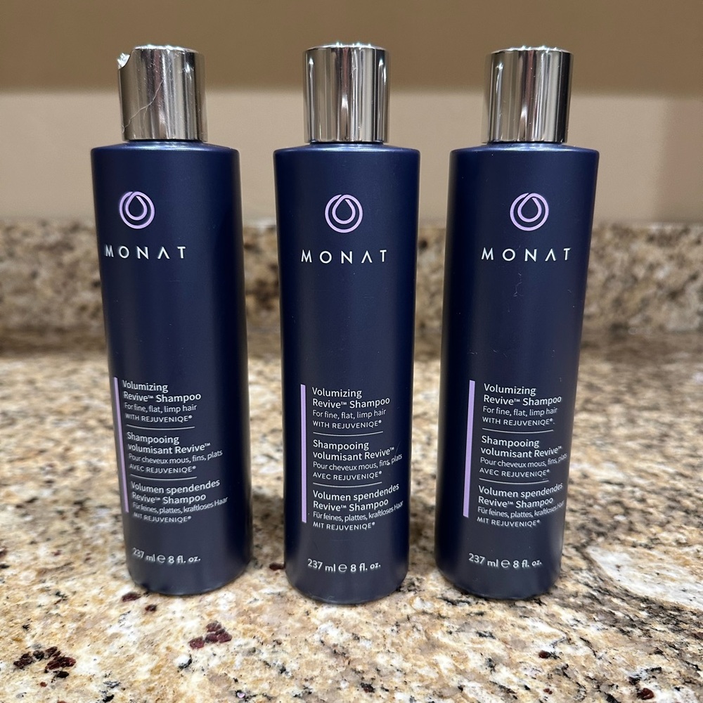 SOLD- Monat Volumizing Revive Shampoo